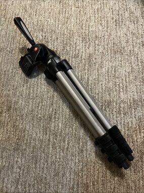 Manfrotto tripod MK394-H 390